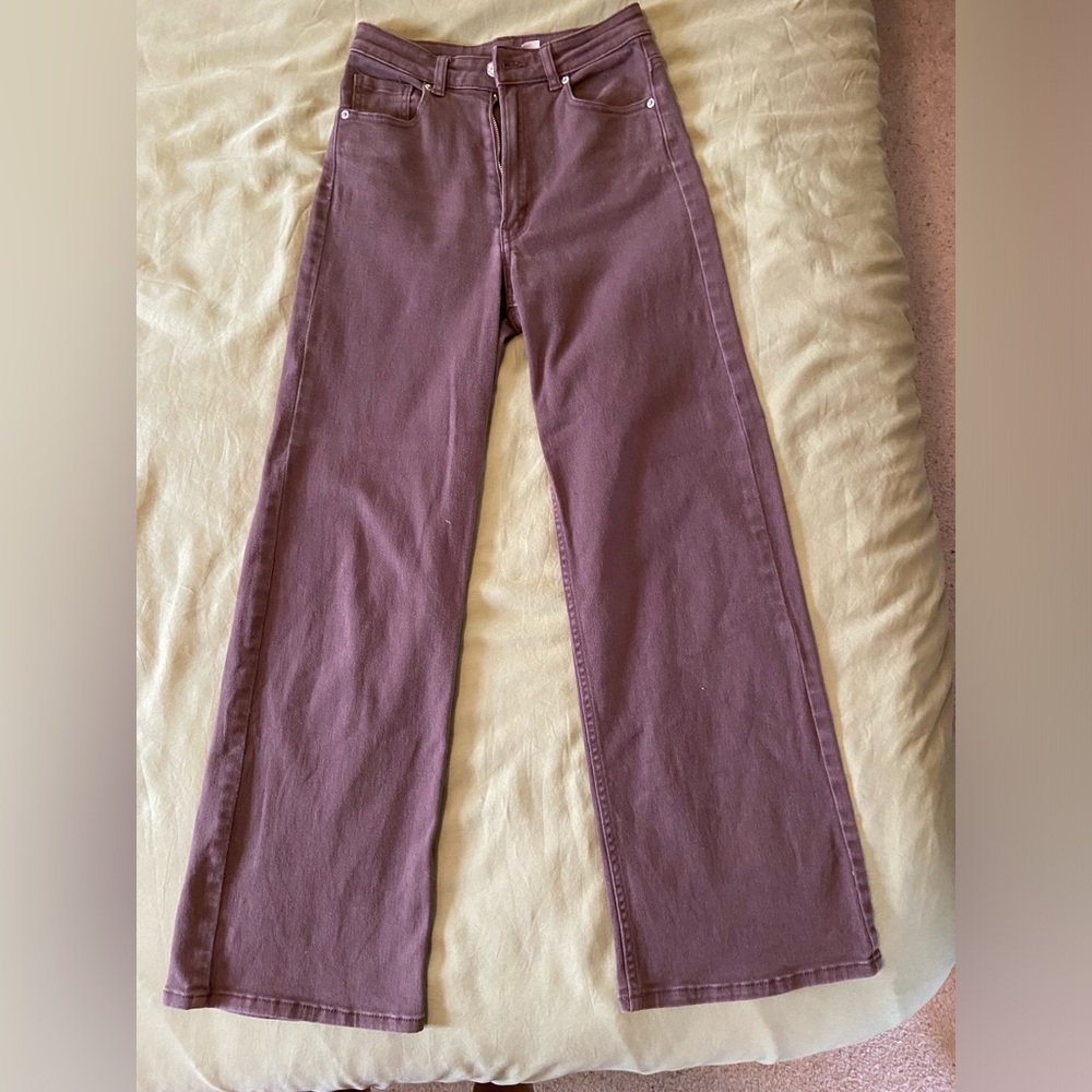 Brown high rise pants with a slight flare, size 4 women’s